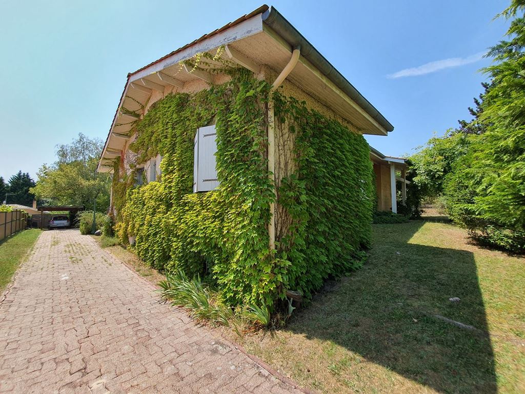 Maison indépendante LA BREDE 470000€ INTER CHANGE IMMOBILIER Maison indépendante LA BREDE 470000€ INTER CHANGE IMMOBILIER